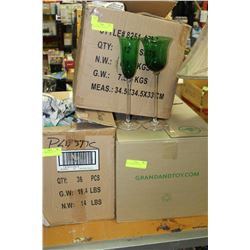 BOX OF GREEN GLASSES X3