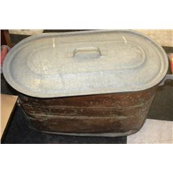 VINTAGE COPPER WASHTUB WITH LID