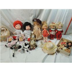 LOT 9 DOLLS & ACCESSORIES