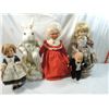 Image 2 : LOT 5 ASSORTED DOLLS