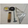 Image 2 : LOT 6 ASSORTED MEASSURING STICKS &