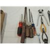 Image 3 : BIG MIXED BOX LOT TOOLS HAND WORKBENCH