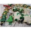 Image 1 : BOX LOT IRISH DECORATIONS ST PATRICKS DAY