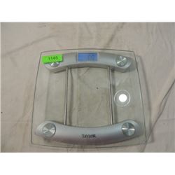 TAYLOR DIGITAL BATHROOM GLASS SCALE