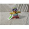 Image 1 : STUFFED CHICKEN DANCES AND PLAYS MUSIC