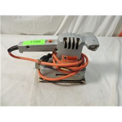 BLACK DECKER UTILITY FINISHING SANDER SHEET