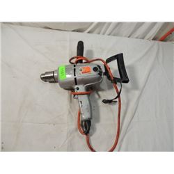 BLACK DECKER 1/2  HEAVY DUTY INDUSTRIAL DRILL