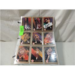 FULL SET 1990 SKYBOX BASKETBALL CARDS IN SLEEVES