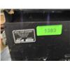 Image 3 : DODGE DAKOTA 1990'S PACE EDWARDS TONNEAU COVER