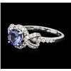 Image 2 : 14KT White Gold 1.25ct Tanzanite and Diamond Ring
