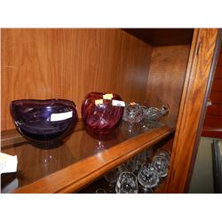 SHELF LOT OF COLLECTIBLES