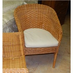 WICKER BUCKET CHAIR WITH CUSION