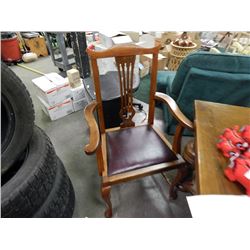 VINTAGE OAK DINING CHAIRS - 6 X BID