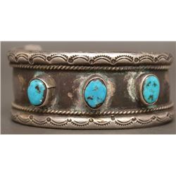 NAVAJO SILVER BRACELET