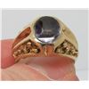 Image 1 : Men's 10 Kt Yellow Gold & Synthetic Colour Change Sapphire Ring - Size 8 1/2 - Appraised