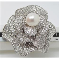 18 Kt White Gold Pearl & Pave Cubic Zirconia Right Hand Flower Ring - Large Setting - Appraised