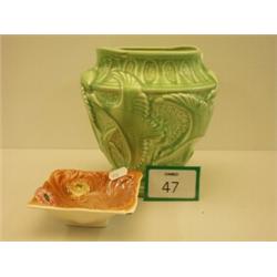 Burleighware green vase plus Shorter and Sons decorative tray…