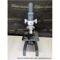 BAUSCH & LOMB ST MICROSCOPE