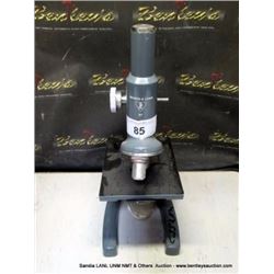 BAUSCH & LOMB ST MICROSCOPE