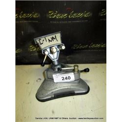 GENERAL SWIVEL VACU-VISE