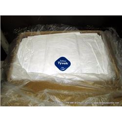 BOX: TYVEK LAB COATS