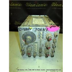 TEKTRONIX 504 40MHZ FUNCTION GENERATOR (print sequence:) 70647