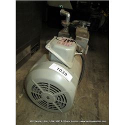 LH D2A TRIVAC VACUUM PUMP