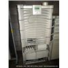 Image 1 : APC SYMETRA POWER ARRAY RACK