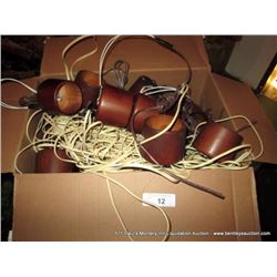BOX: WOOD LIGHTS
