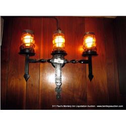 WALL SCONCE 3 LIGHT FIXTURE