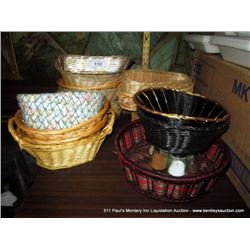 LOT: WICKER BASKETS