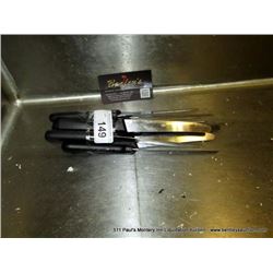 LOT: STEAK KNIVES