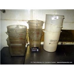 LOT: PLASTIC FOOD CONTAINERS 10X MONEY