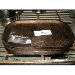 LOT: METAL PLATTERS 16X MONEY