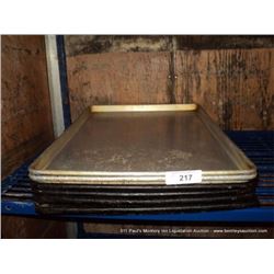 LOT: FLAT COOKING PANS 7X MONEY