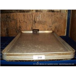 LOT: FLAT COOKING PANS 5X MONEY