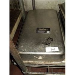 LOT: COOKING PANS 3X MONEY