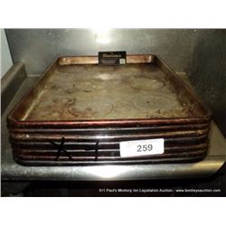 LOT: BAKING PANS 7X MONEY
