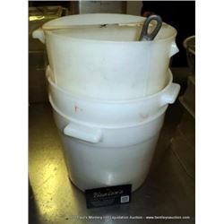 LOT: PLASTIC FOOD CONTAINERS 6X MONEY