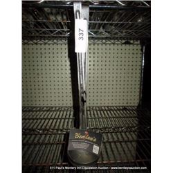 LOT: LADLES 2X MONEY