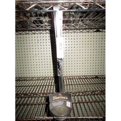 LOT: LADLES 3X MONEY