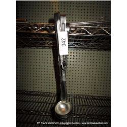LOT: LADLES 4X MONEY