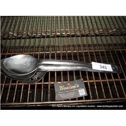 LOT: SERVING SPOONS 5X MONEY