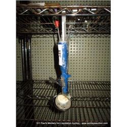 LOT: SERVING UTENSILS 4X MONEY