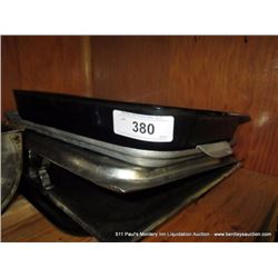 LOT: FOOD WARMER COVERS & GLASS TRAY 4X MONEY