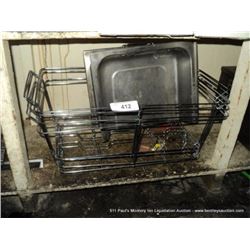 LOT: METAL BASKETS
