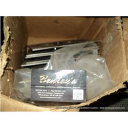 LOT: TABLE STAND BRACKETS