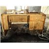 Image 1 : WOOD DESK