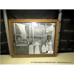 18"X22" FRAMED PICTURE-SPANISH RESTAURANT