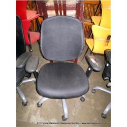 BLACK ARCADIA MESH OFFICE CHAIR